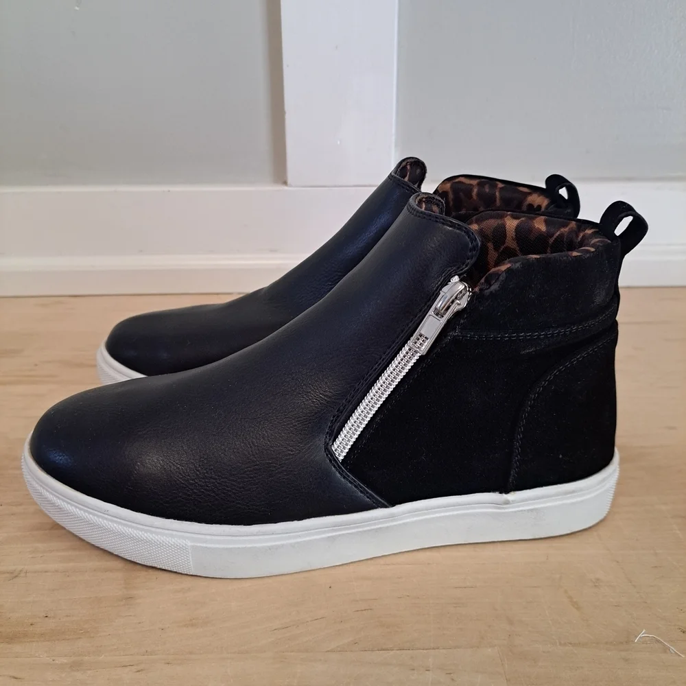 Steve Madden steve madden